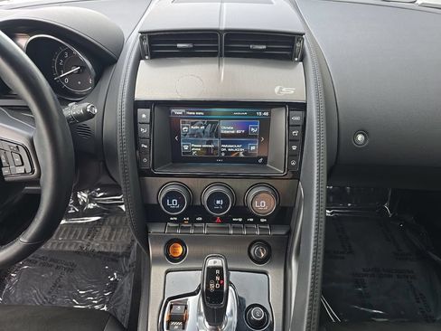Used 2016 Jaguar F-TYPE S AWD/4WD image 17
