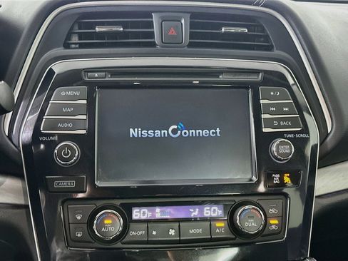 Used 2018 Nissan Maxima 3.5 SL FWD image 19