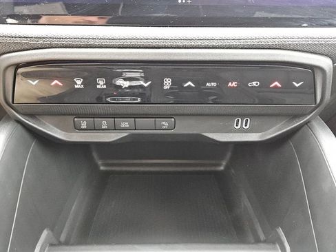 New 2026 Jeep Cherokee Laredo AWD/4WD image 19