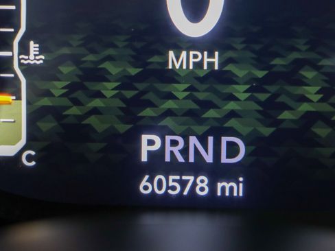 Used 2022 Jeep Gladiator Overland w/ Popular Equipment Package AWD/4WD image 17