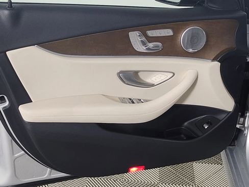 Used 2019 Mercedes-Benz E 450 E 450 4MATIC Sedan 4D image 9