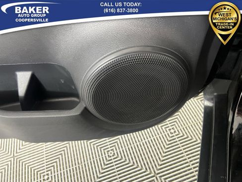 Used 2021 Nissan Kicks SV image 22