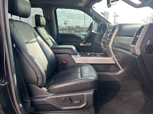 Used 2021 Ford F250 Lariat image 8