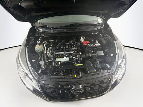 Used 2024 Nissan Kicks S FWD image 29