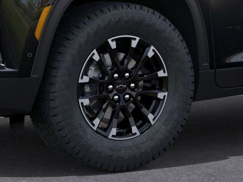 New 2026 Chevrolet Traverse Z71 image 9