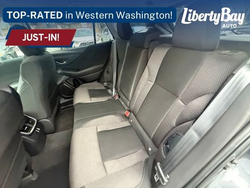 Used 2025 Subaru Outback Premium AWD/4WD image 8