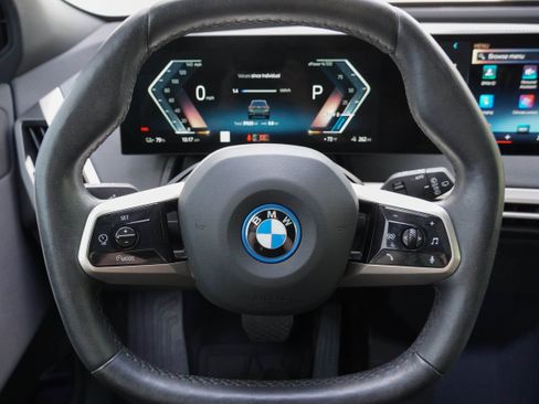 Certified 2024 BMW iX xDrive50 w/ Premium Package AWD/4WD image 18