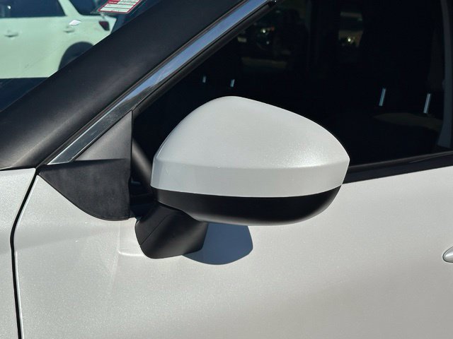 Certified 2025 Nissan Rogue SV AWD/4WD image 8