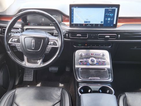 Used 2021 Lincoln Nautilus Reserve AWD/4WD image 30