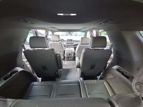 Used 2022 Chevrolet Tahoe RST w/ Luxury Package AWD/4WD image 30
