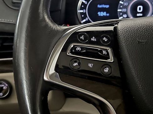 Used 2018 Cadillac Escalade ESV Premium Luxury AWD/4WD image 26