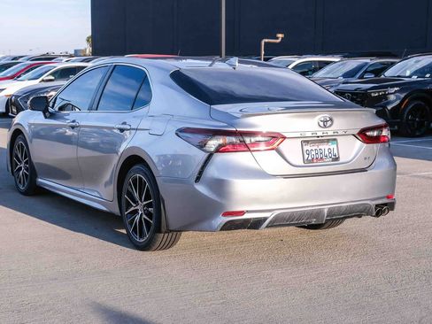 Used 2023 Toyota Camry SE w/ Protection Package (Q2) (TMS) FWD image 6
