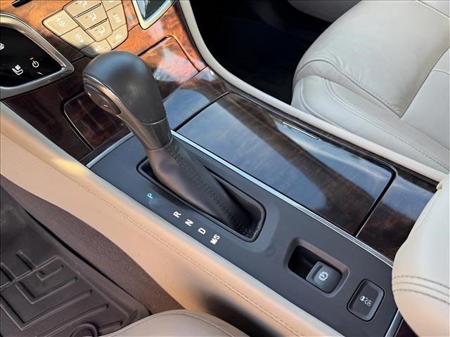 Used 2015 Buick LaCrosse Premium w/ Driver Confidence Package #1 FWD image 22