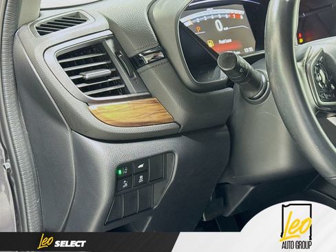 Used 2021 Honda CR-V EX-L image 12