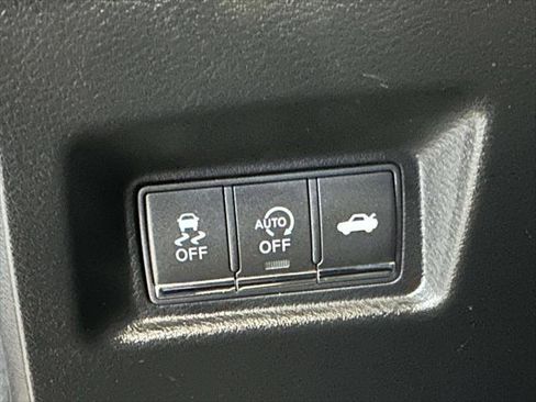 Used 2016 INFINITI Q50 Premium w/ 2.0T Premium Plus Package image 17