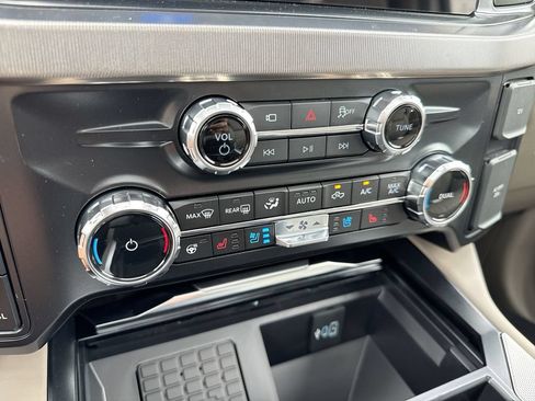 New 2026 Ford F250 Platinum w/ Platinum Plus Package AWD/4WD image 20