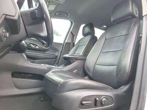 Used 2020 GMC Terrain SLT image 6