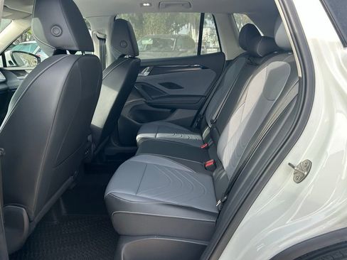 New 2026 Volkswagen Tiguan SE AWD/4WD image 47