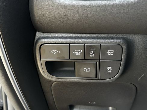 Used 2026 Hyundai Palisade SEL image 25