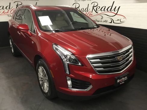 Used 2019 Cadillac XT5 Luxury AWD/4WD image 2