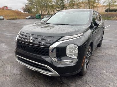Used 2024 Mitsubishi Outlander SE