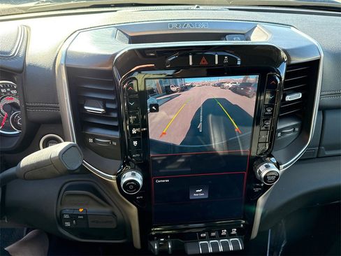 Used 2024 RAM 2500 Laramie image 21
