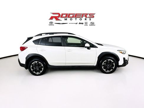 Certified 2023 Subaru Crosstrek 2.0i Premium image 8