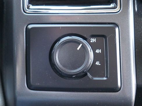 Used 2019 Ford F250 XLT AWD/4WD image 33