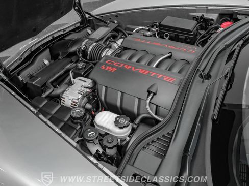 Used 2005 Chevrolet Corvette Convertible w/ Preferred Equipment Group image 36