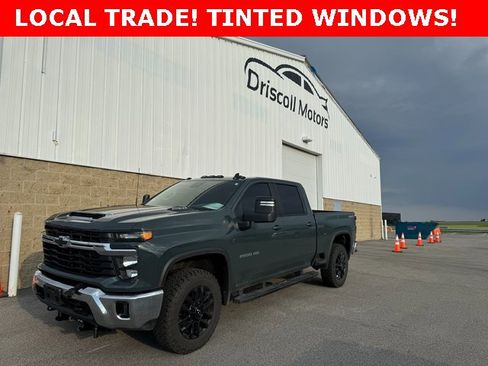 Used 2025 Chevrolet Silverado 2500 LT image 1