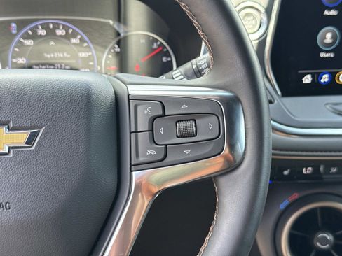 Used 2024 Chevrolet Blazer Premier w/ Driver Confidence II Package FWD image 18