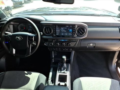 Used 2023 Toyota Tacoma TRD Off-Road AWD/4WD image 15