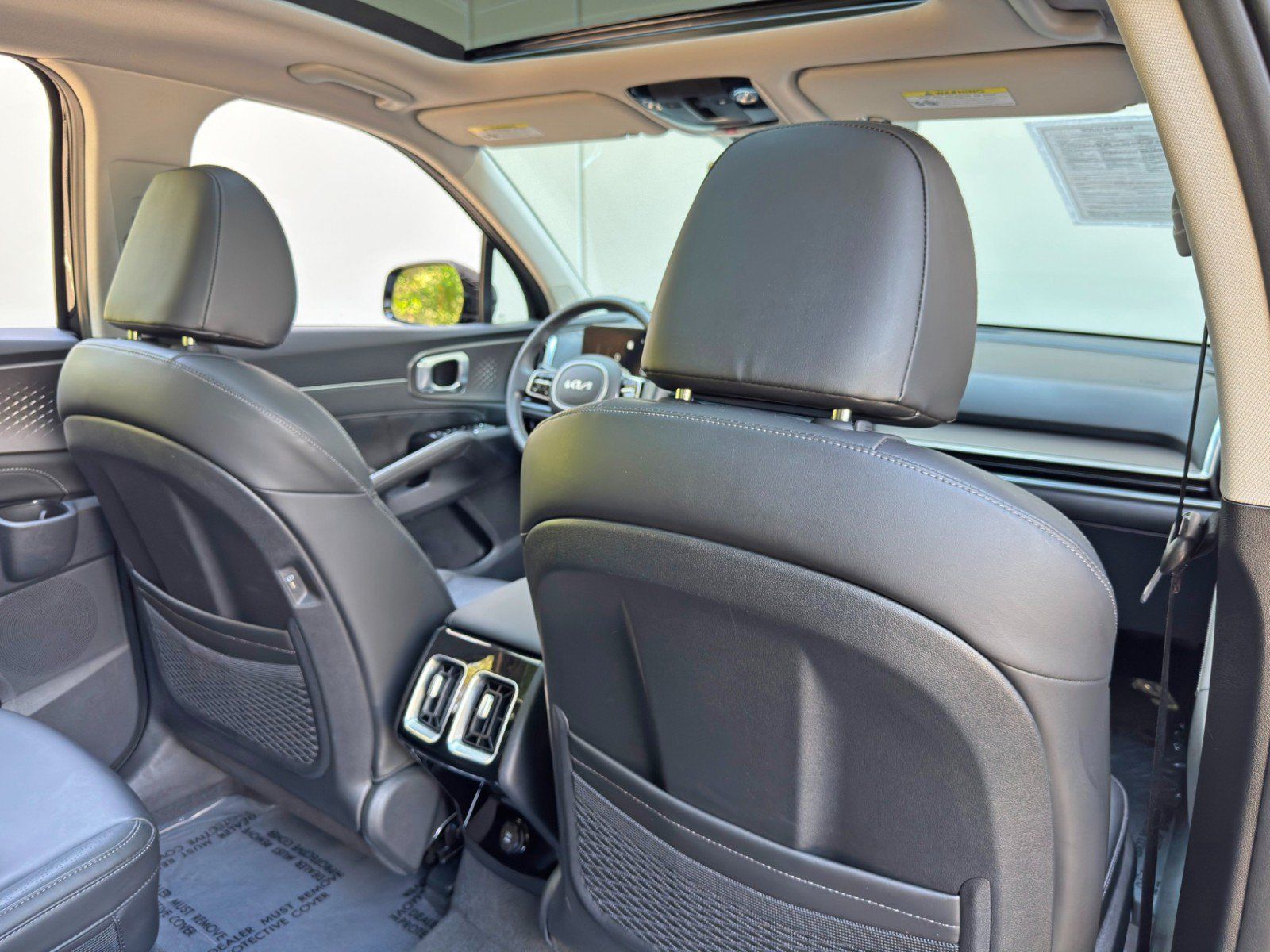 Used 2024 Kia Sorento SX FWD image 36