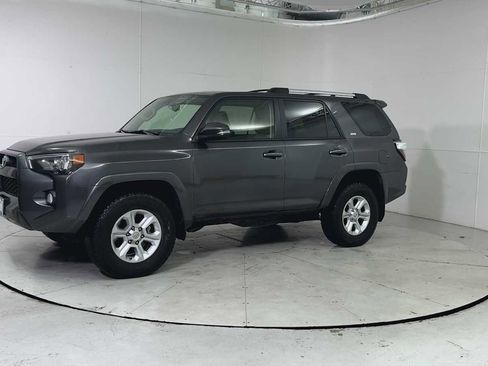Used 2019 Toyota 4Runner SR5 Premium image 6