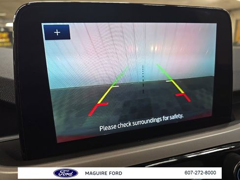 Used 2020 Ford Escape SE Sport image 24