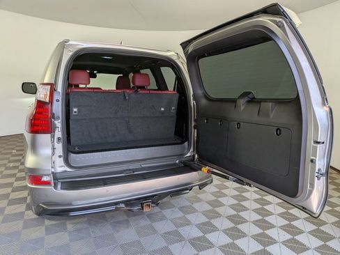 Used 2020 Lexus GX 460 Luxury image 15