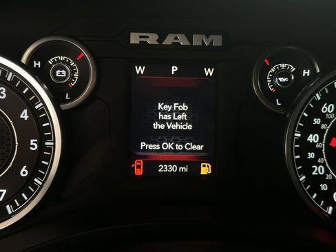 Used 2024 RAM 1500 Big Horn AWD/4WD image 14