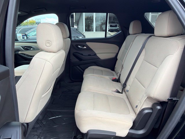 Used 2023 Chevrolet Traverse LS w/ Safety Package AWD/4WD image 25