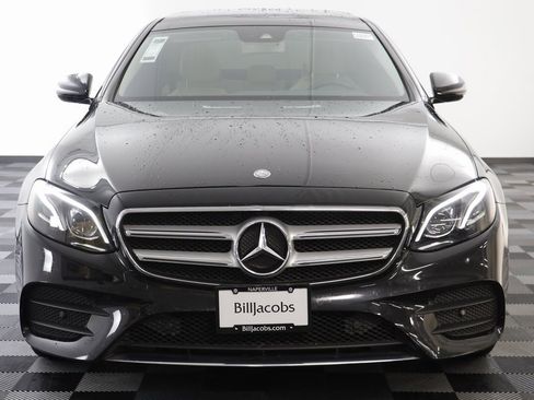 Used 2017 Mercedes-Benz E 300 4MATIC image 24