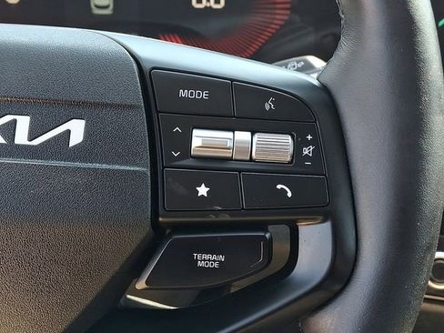 Certified 2026 Kia Sportage EX w/ EX Panorama Roof Package image 22