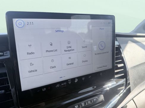 Used 2023 Ford Transit 350 XLT image 43