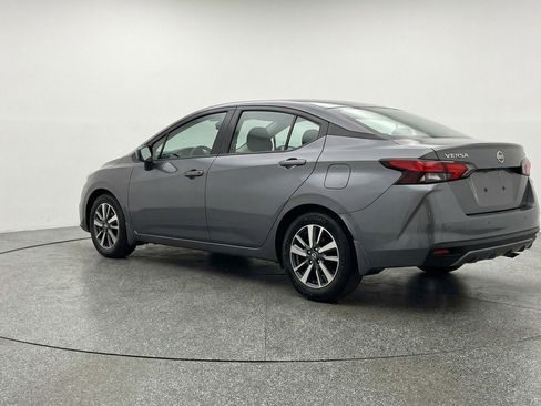 Used 2025 Nissan Versa SV image 6