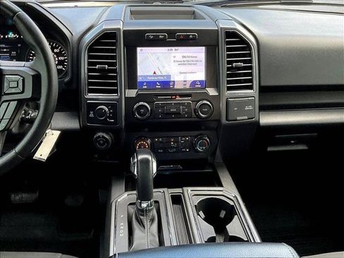 Used 2019 Ford F150 XLT w/ Equipment Group 302A Luxury AWD/4WD image 8