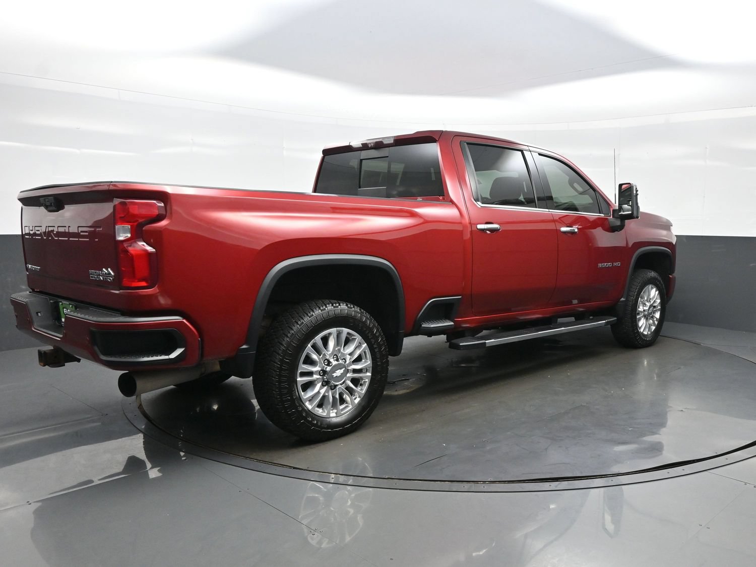 Used 2020 Chevrolet Silverado 3500 High Country w/ Technology Package AWD/4WD image 8