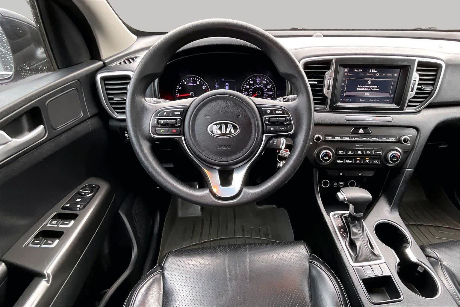 Used 2017 Kia Sportage LX w/ LX Popular Package FWD image 6