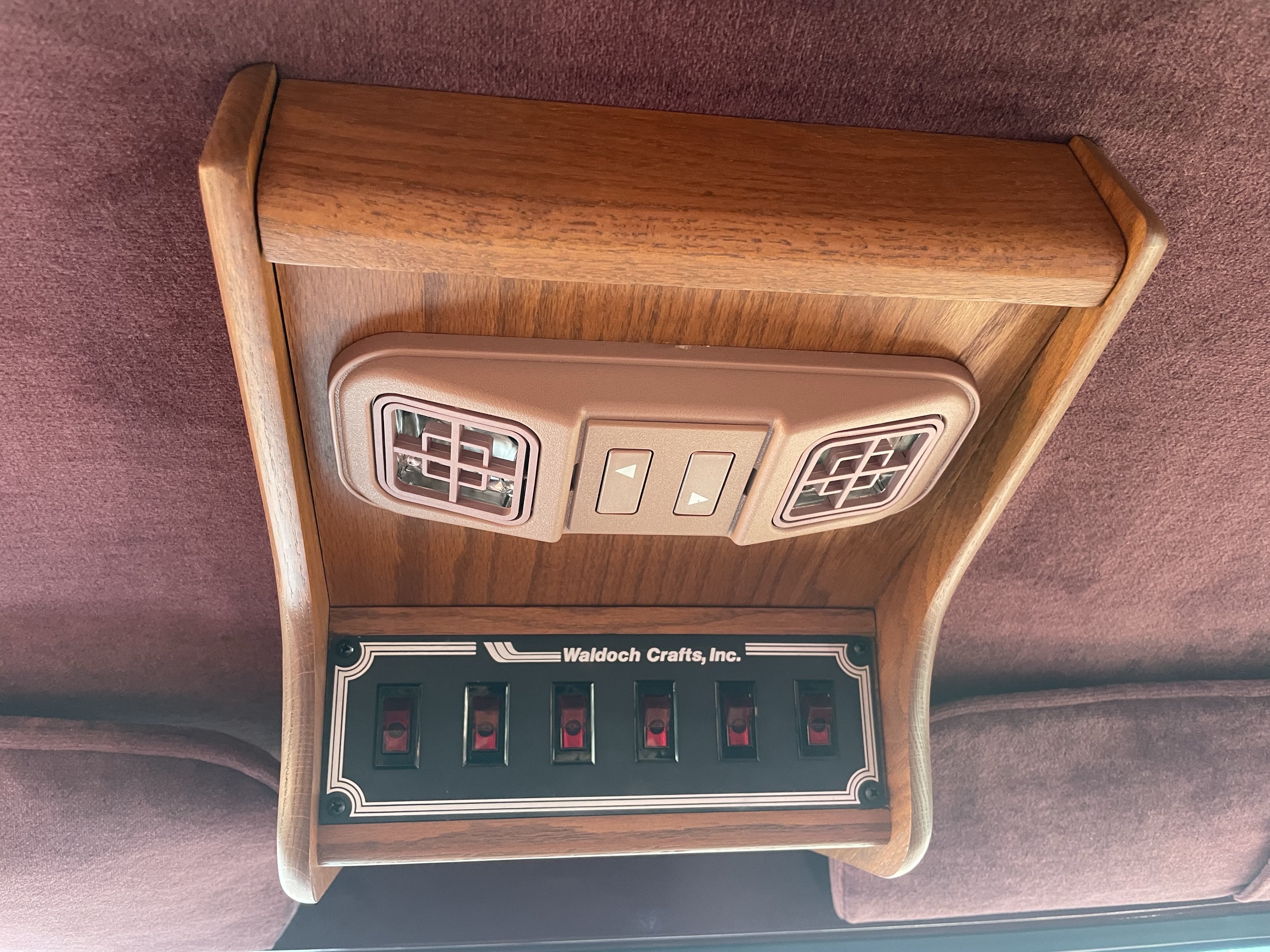 Used 1989 Chevrolet G20 RWD image 23