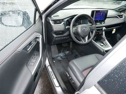 Used 2023 Toyota RAV4 XSE w/ Weather Package AWD/4WD image 11