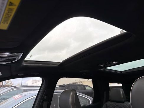 Used 2022 Hyundai Palisade Calligraphy w/ Cargo Package image 21