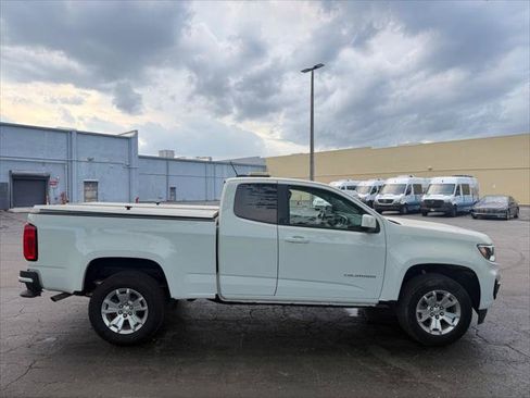 Used 2022 Chevrolet Colorado LT w/ Fleet Safety Package RWD image 8