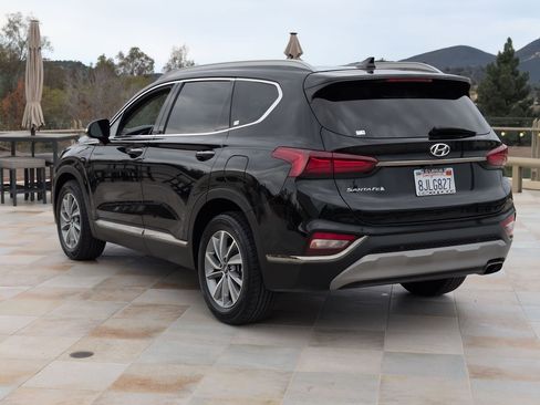 Used 2019 Hyundai Santa Fe Limited image 7